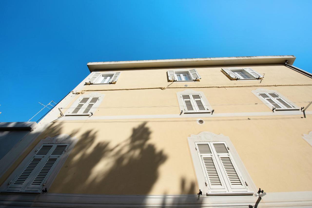 Ferienwohnung Trilocale San Nazario Varraze Exterior foto